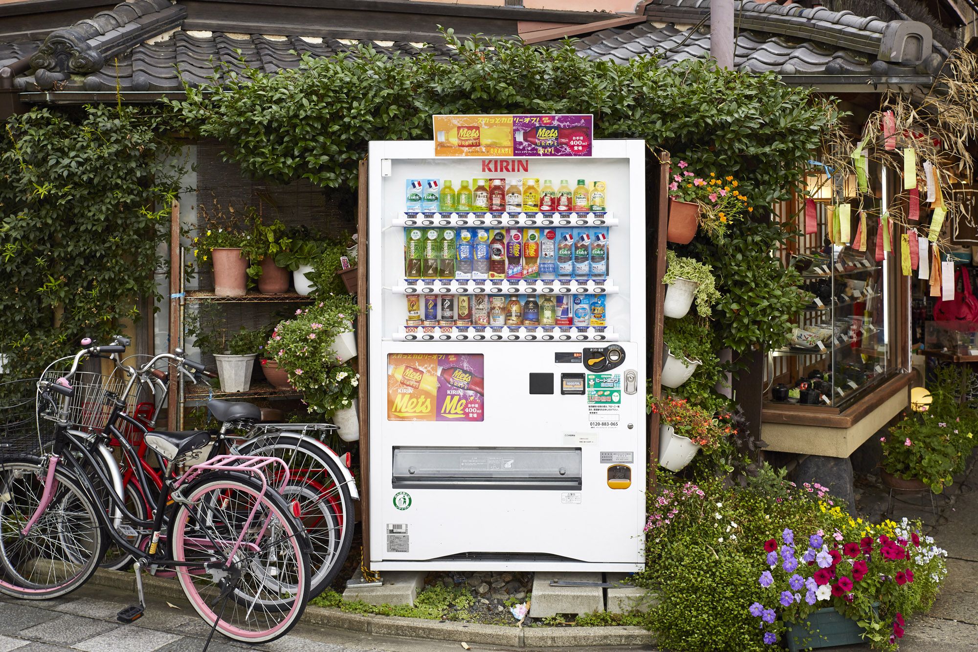 如果想把食品飲料無人售貨機(jī)當(dāng)做副業(yè)來做，需要了解什么？ 